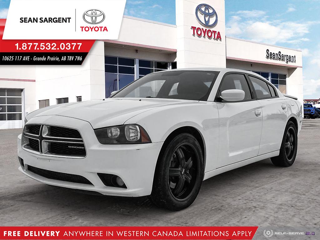 Pre-Owned 2012 Dodge Charger SXT