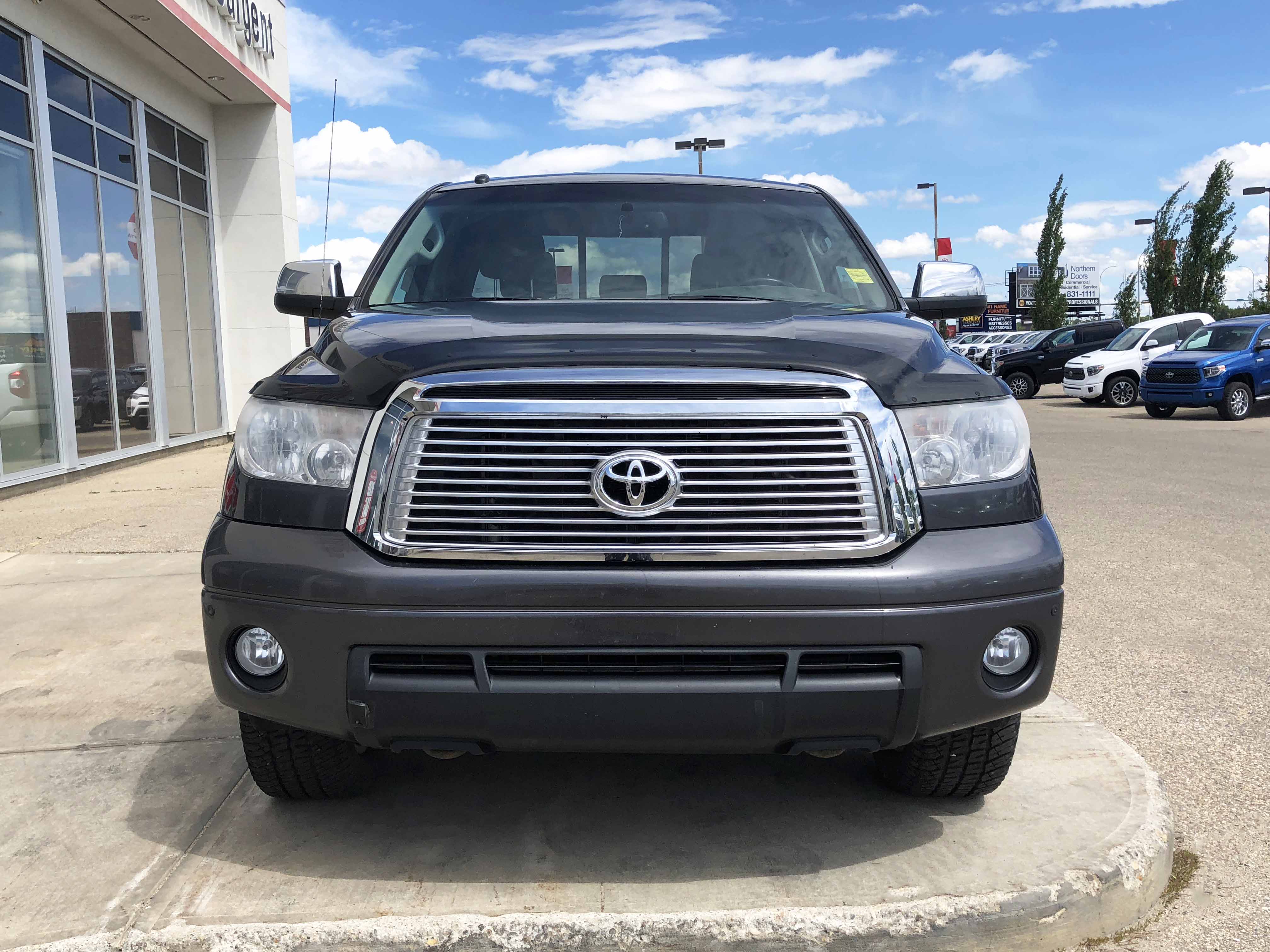 2011 toyota tundra